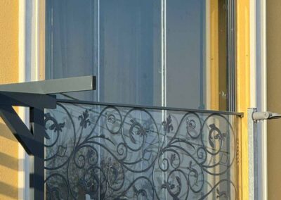 Плъзгащо безпрофилно остъкление на тераса модерна визия